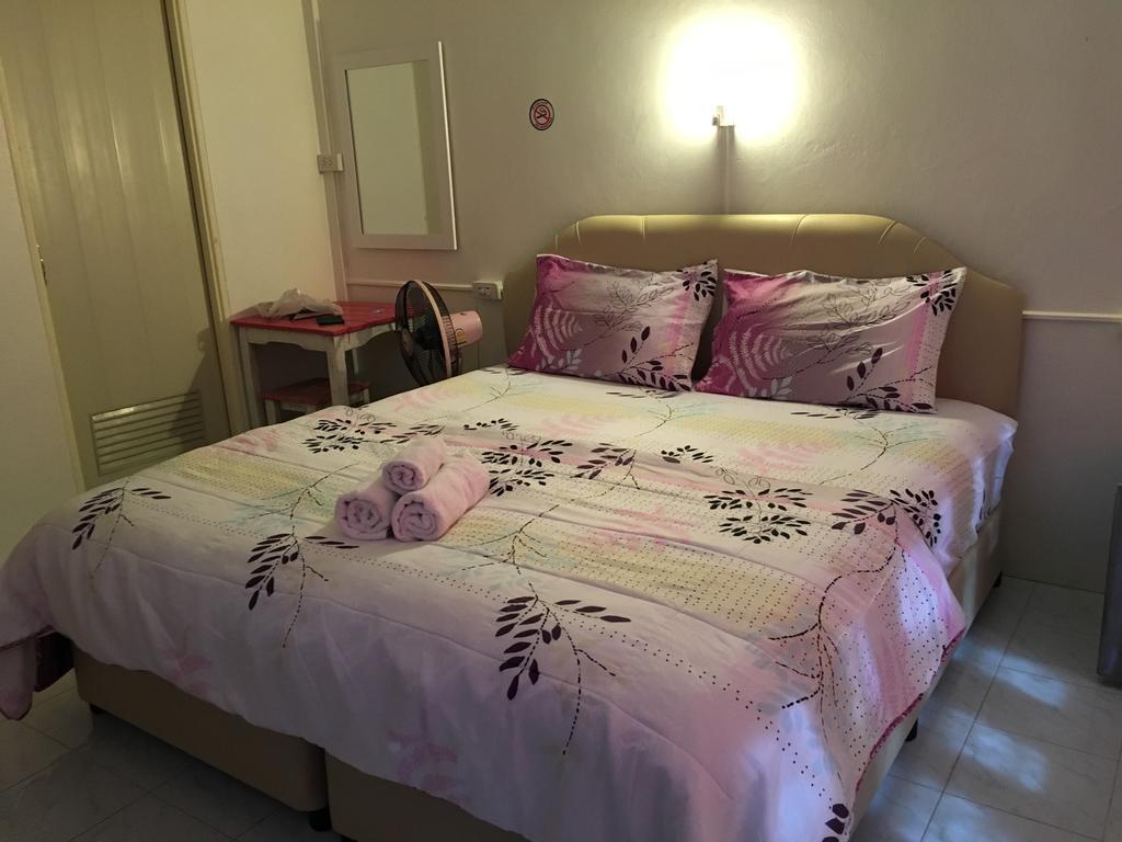 Happy Home Guest House Ban Phe Buitenkant foto
